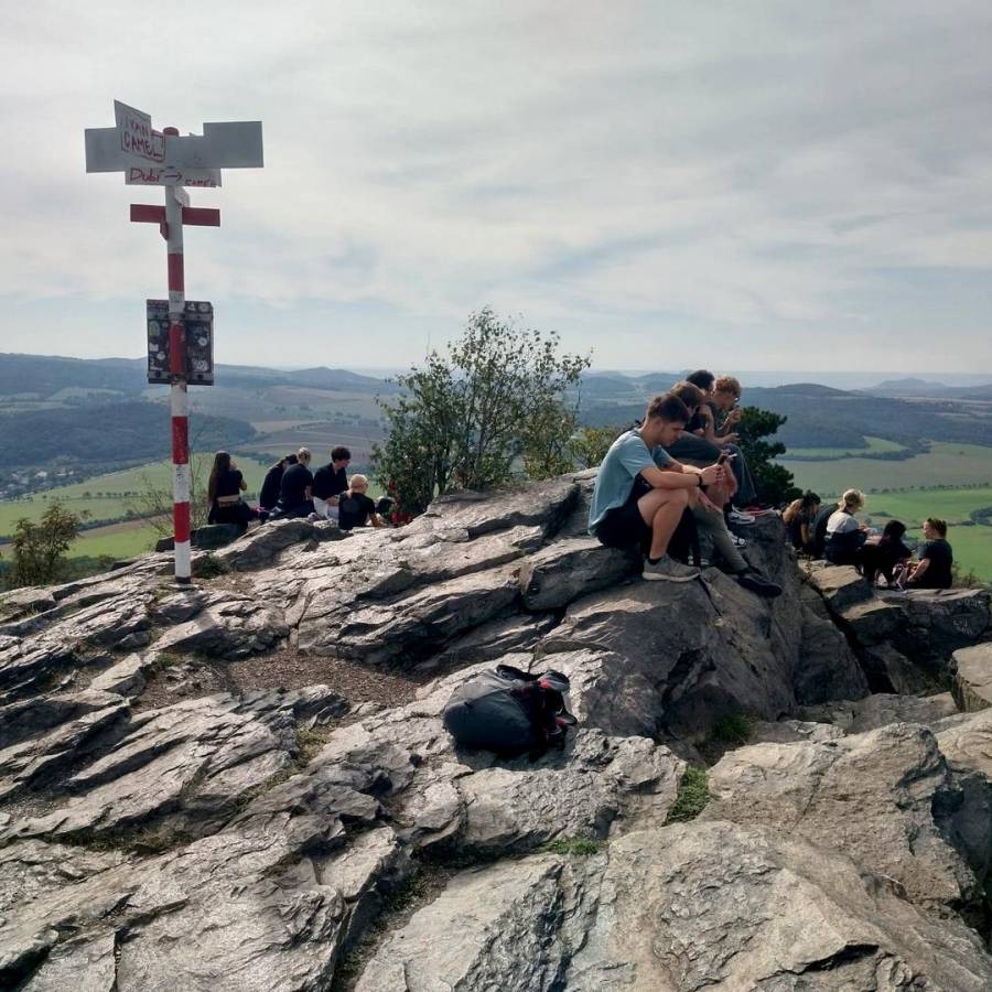 Zářijový Bořeň